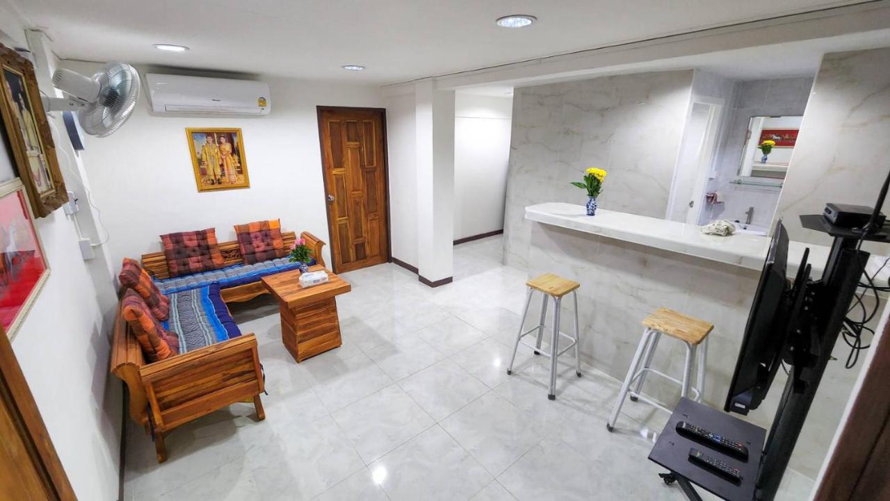 Apartment A4 Dindaeng Banguecoque Exterior foto